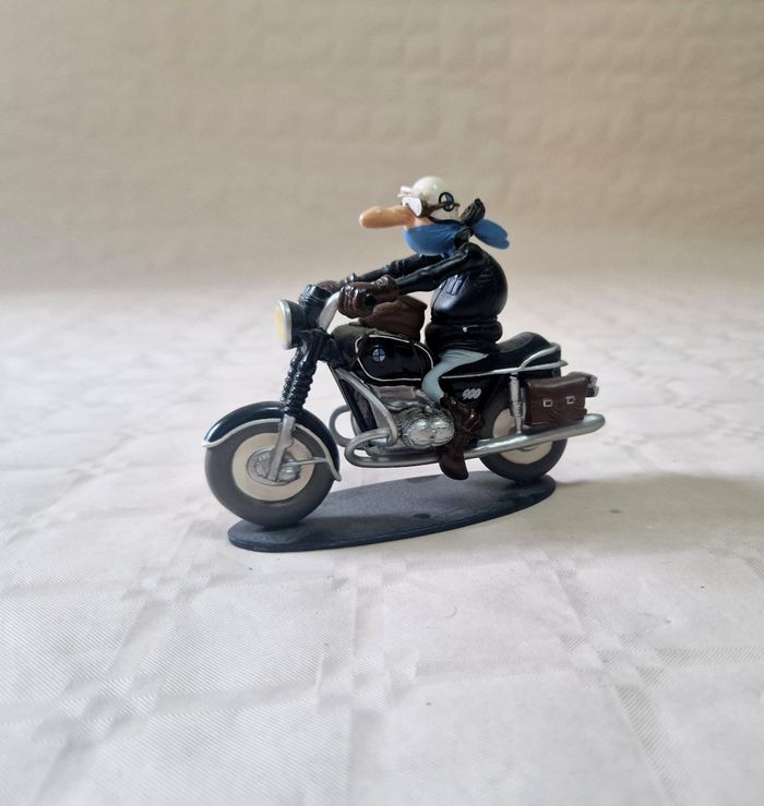 Figurine Joe bar team , Raoul toujourd  , BMW R90 / 6 - photo numéro 3