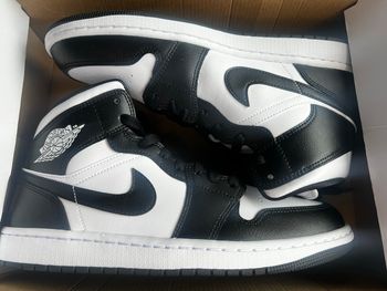 Jordan 1