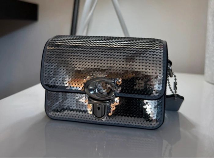 Sac Coach Tabby Micro Sequin Argenté - Neuf