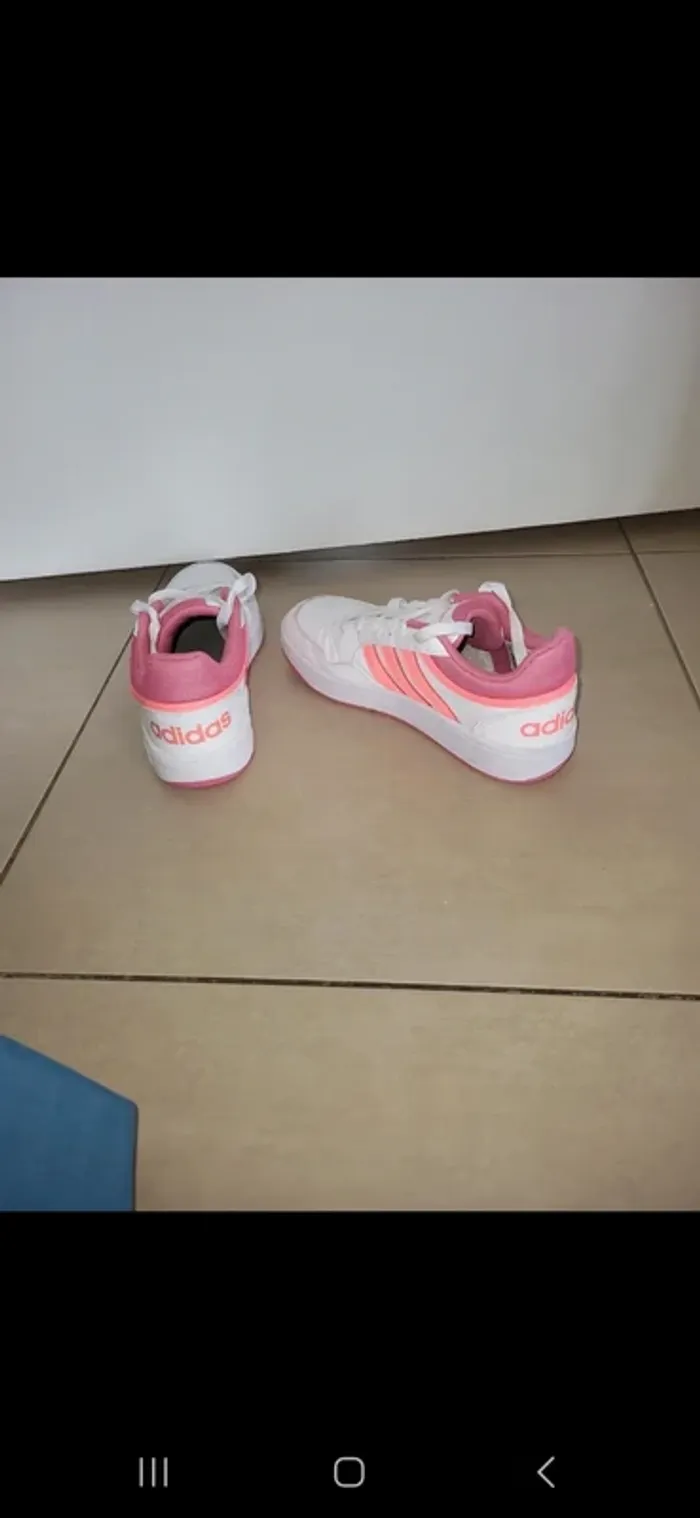 Basquette adidas p 36 - photo numéro 4
