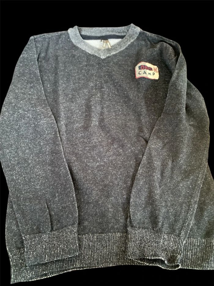 Sweat gris