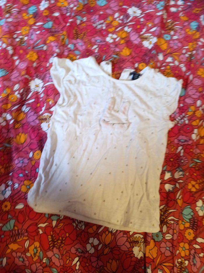 T-shirt avec lapin en relief - photo numéro 2