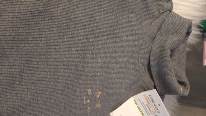 Neufs (non portés) 🏷🥰😍ensemble sous pull et jeans super skinny 8 ans fille 😍🥰🩷 - photo numéro 4