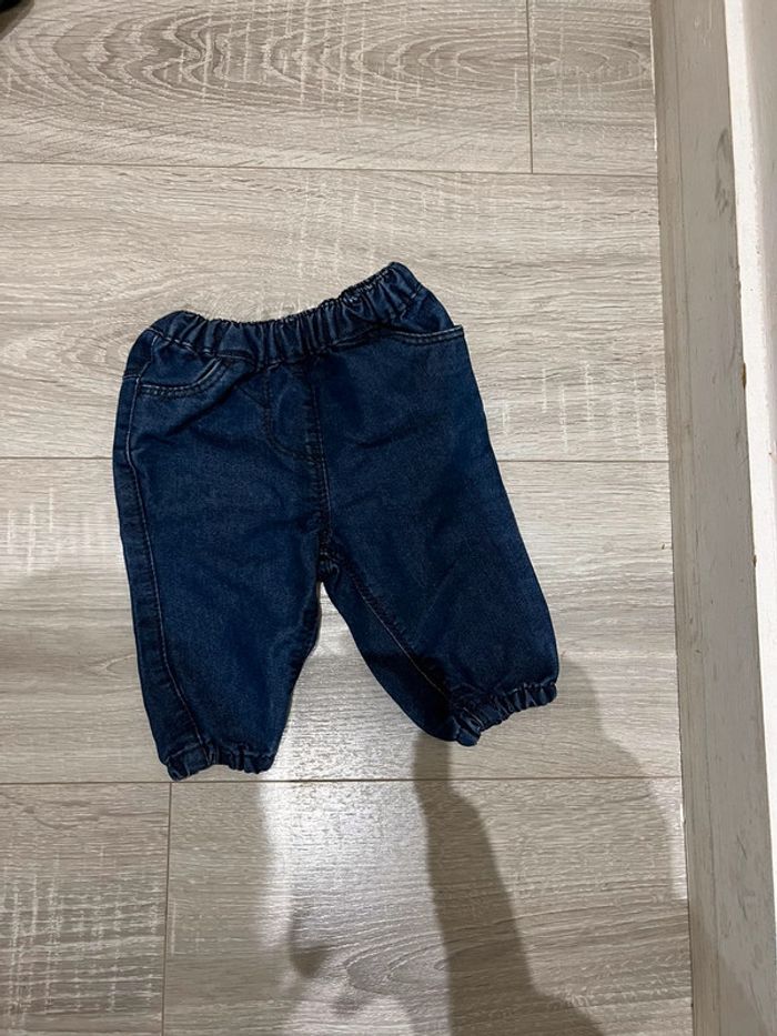 Lot pantalon 3 mois - photo numéro 2