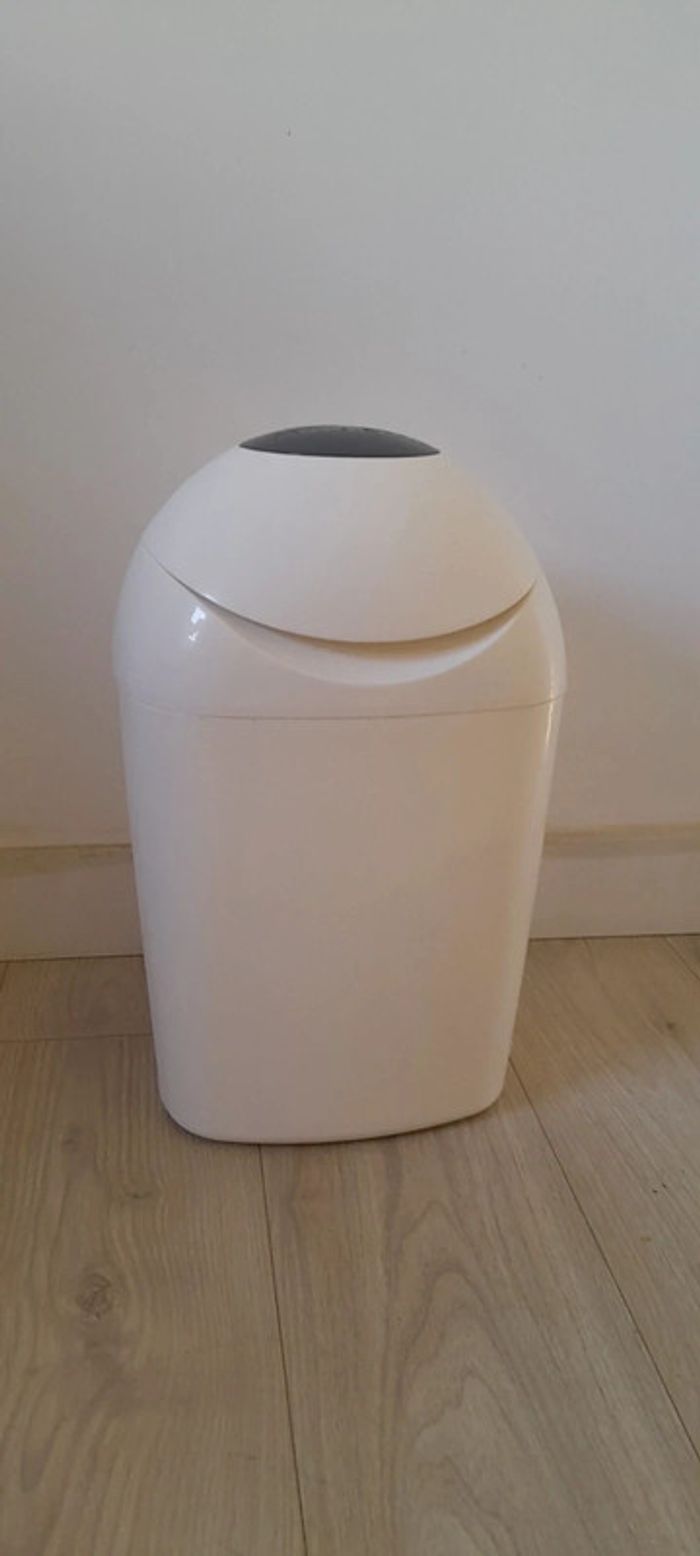 Poubelle à couches - photo numéro 3