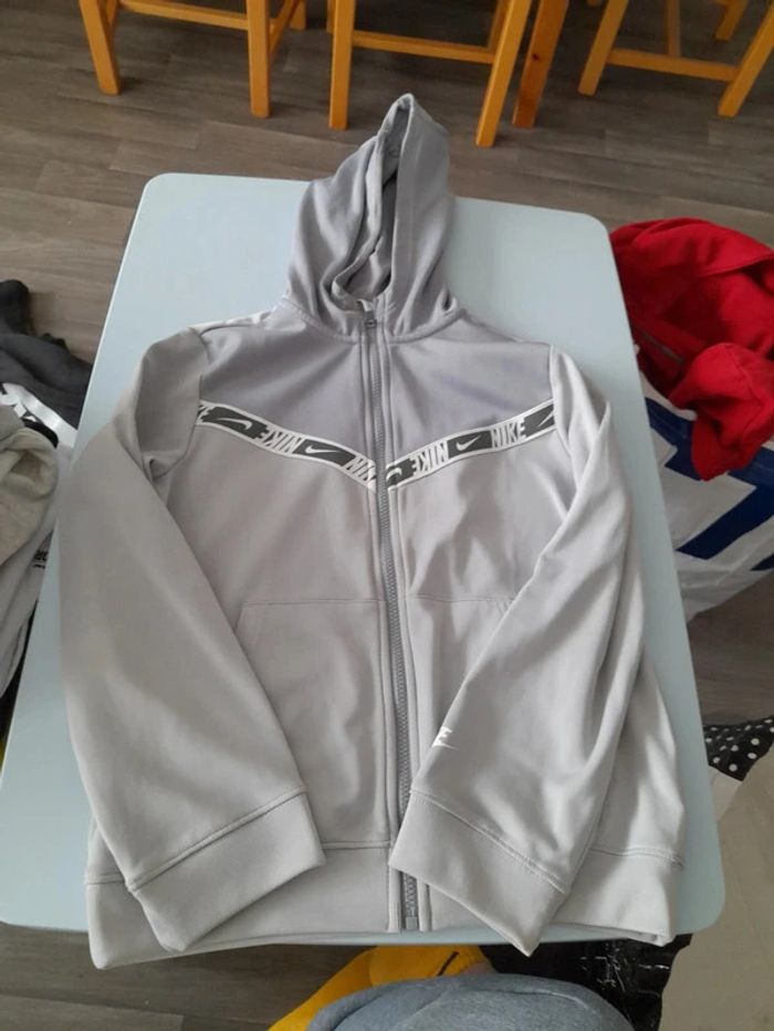 Veste 11/12 ans
