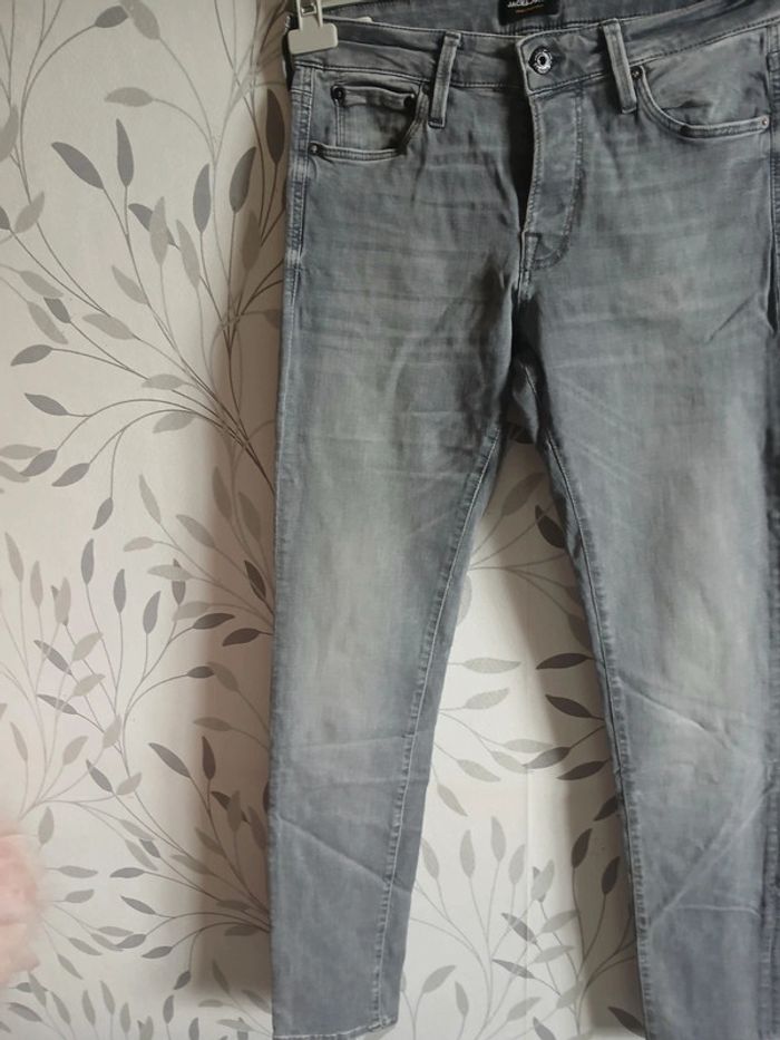 🍍 Jeans slim gris homme Jack&Jones taille M - photo numéro 4