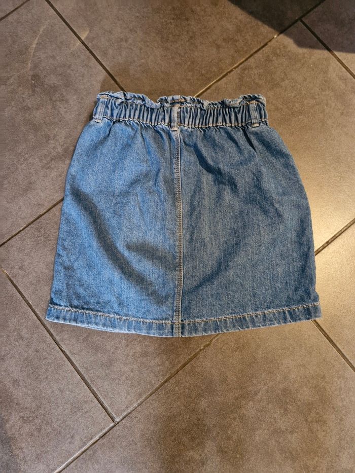 Jupe 8 ans - photo numéro 3