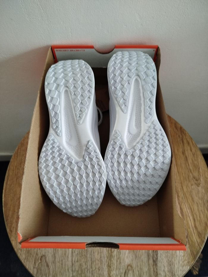 Baskets Nike T 40 - photo numéro 8