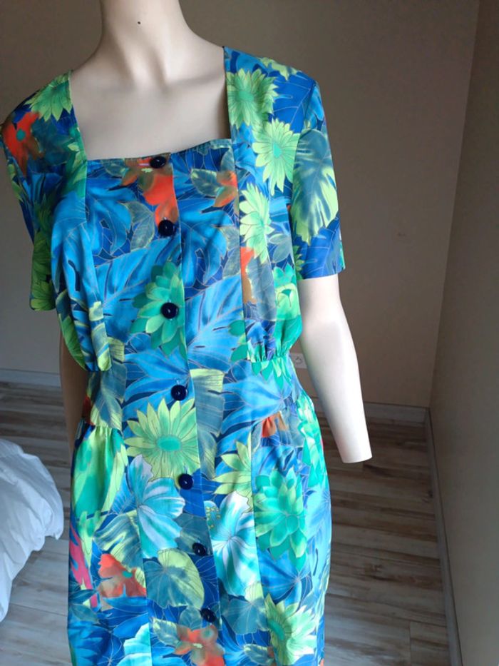 Robe fleurie femme taille 44 - photo numéro 3