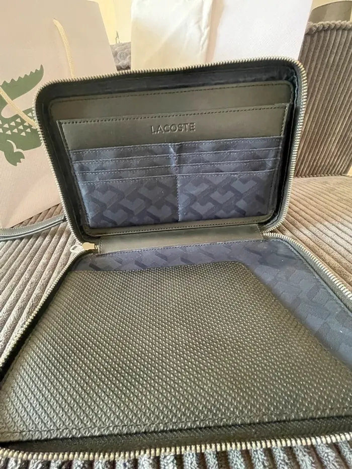 Pochette Lacoste - photo numéro 6