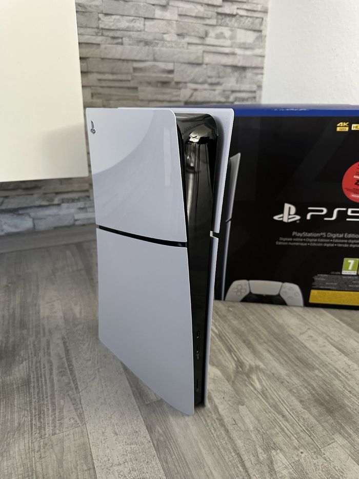 PlayStation 5 - photo numéro 2