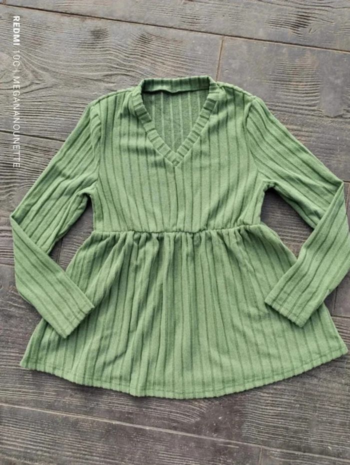 💚 Haut Vert Texturé – Taille 38 M – Boutique Indépendante 💚 - photo numéro 2
