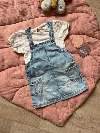 Ensemble tee-shirt et robe en jean