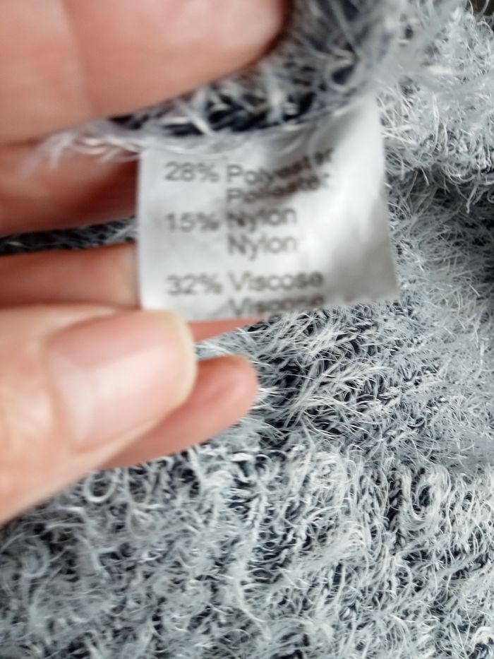 Pull taille 14/16ans - photo numéro 6