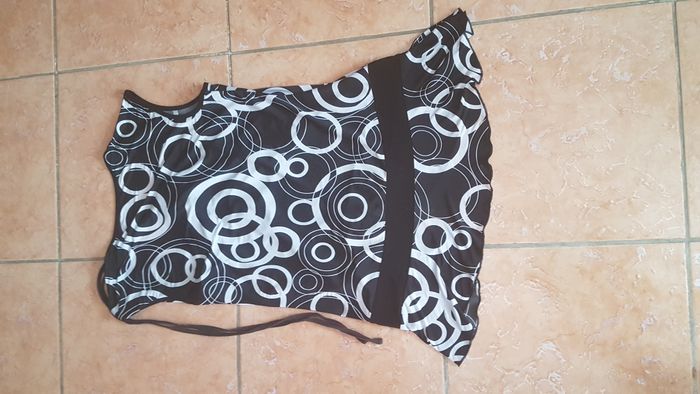 Blouse été femme 42-44 noire et blanche - photo numéro 4