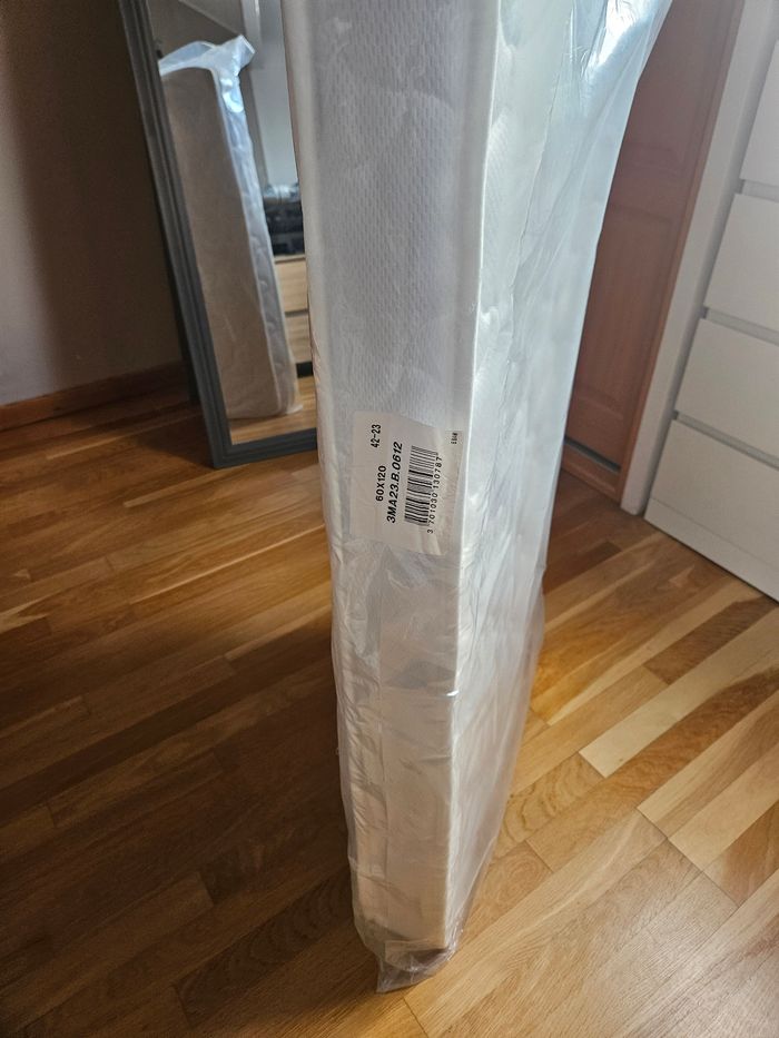 Matelas bébé/enfant 60x120 neuf - photo numéro 2