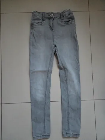 Jeans fille 9Y TAO