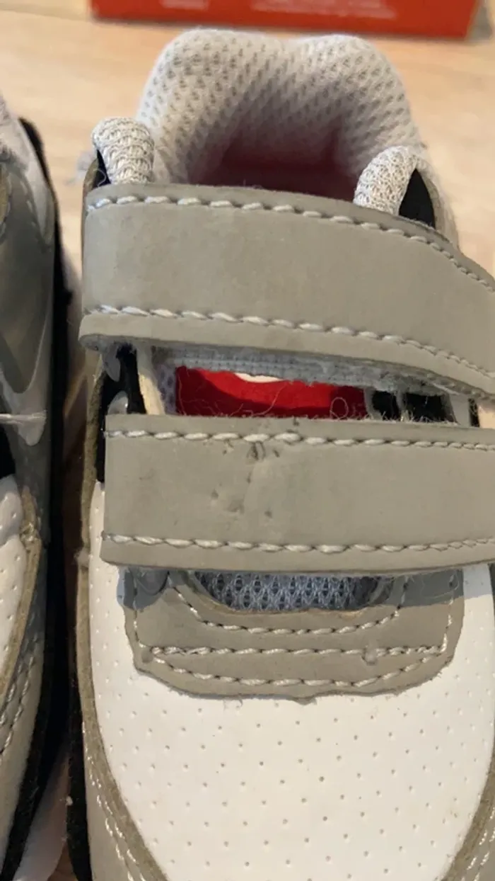 Baskets Nike air - photo numéro 3