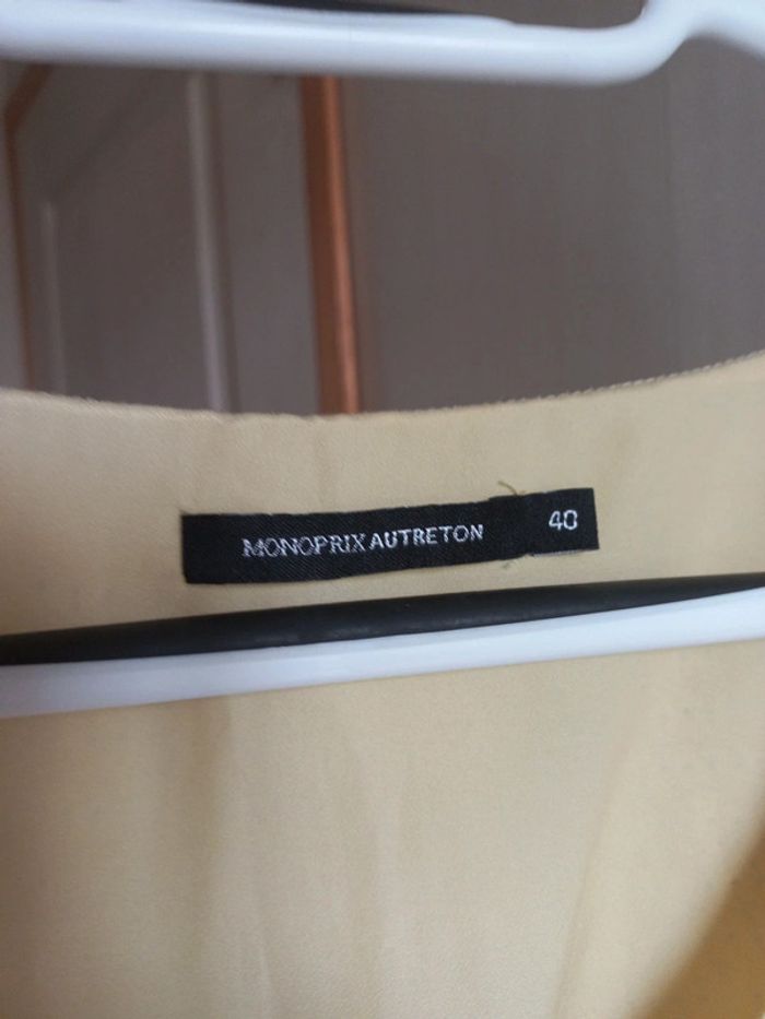 robe jaune pâle - photo numéro 7