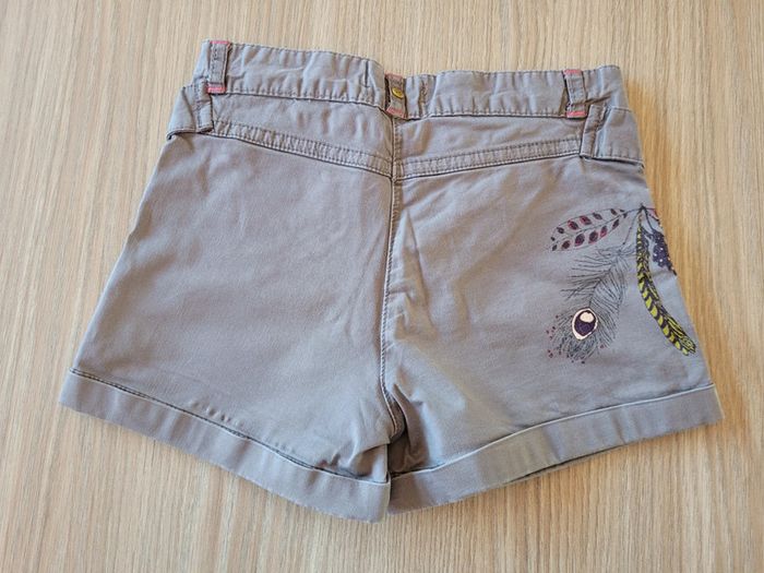 Short 5 ans - photo numéro 2
