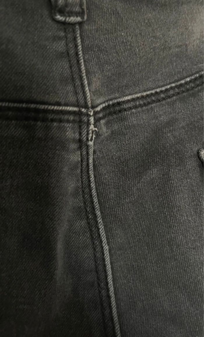 Jean destroy slim Kookai taille 42 en bon état - photo numéro 4