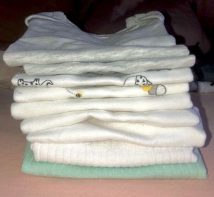 Lot 9 Bodies Garçon Neufs - 0/1mois - photo numéro 2