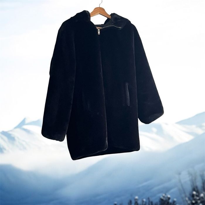 Manteau fausse fourrure