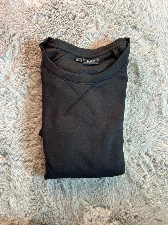 Sweat noir