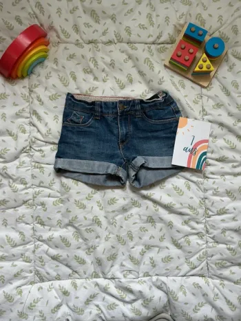 short en jean bleu taille réglable tape à l'oeil 7 ans