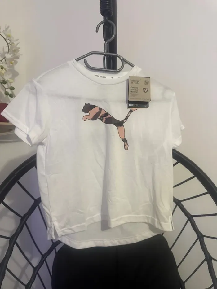 T-shirt Puma fille 9-10 ans – Neuf et tendance