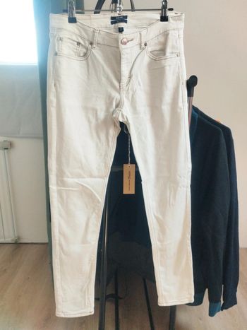 Jean slim blanc/écru Kiabi taille 38