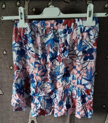 Jupe à motifs fleurs 12ans