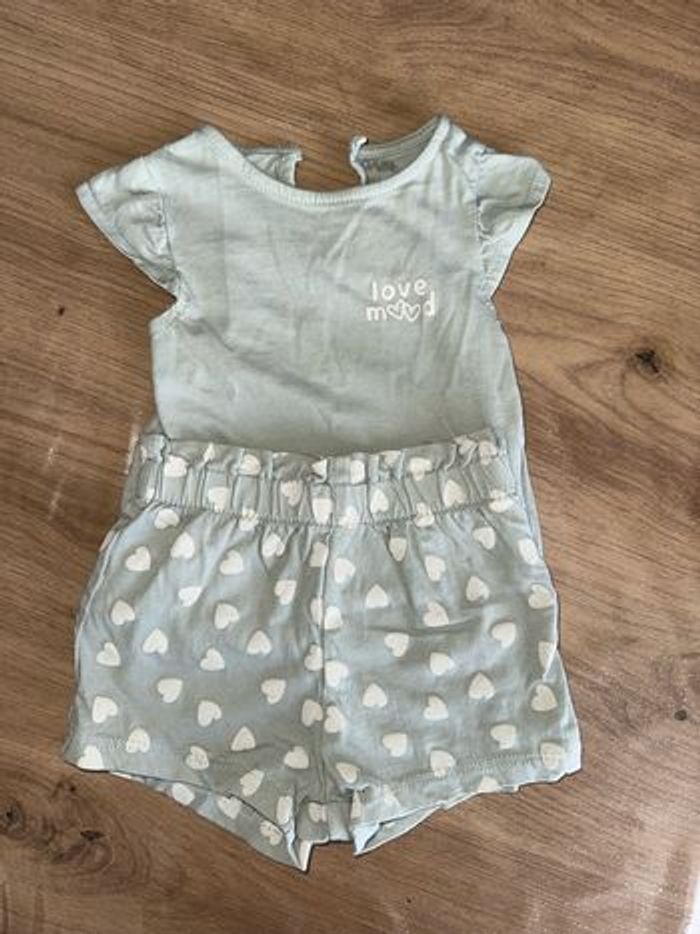 Ensemble t shirt short
