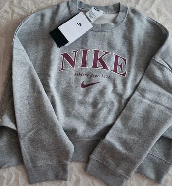 Pull Nike