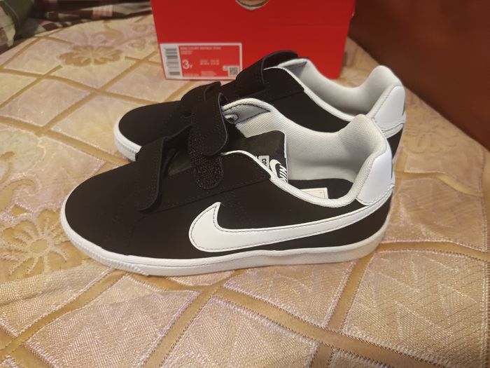 Basket Nike mixte neuf - photo numéro 4