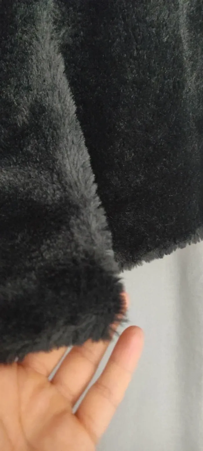 Veste gilet fausse fourrure sans manches - photo numéro 3