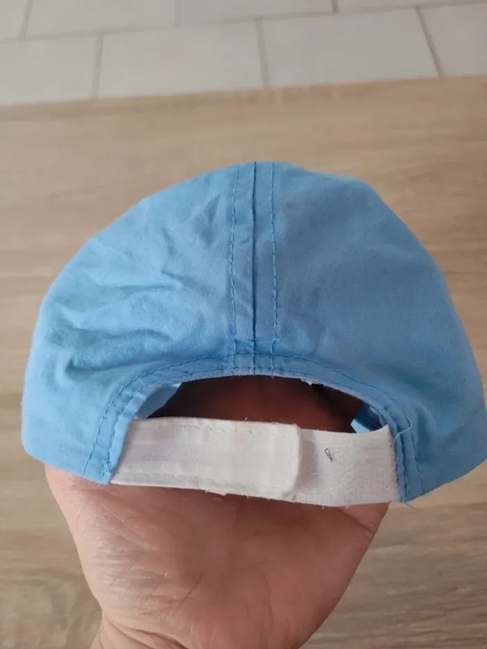 Casquette garçon Mickey en 44/46 - photo numéro 4