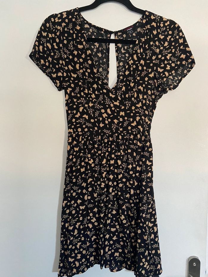 Robe Jennyfer noire motifs