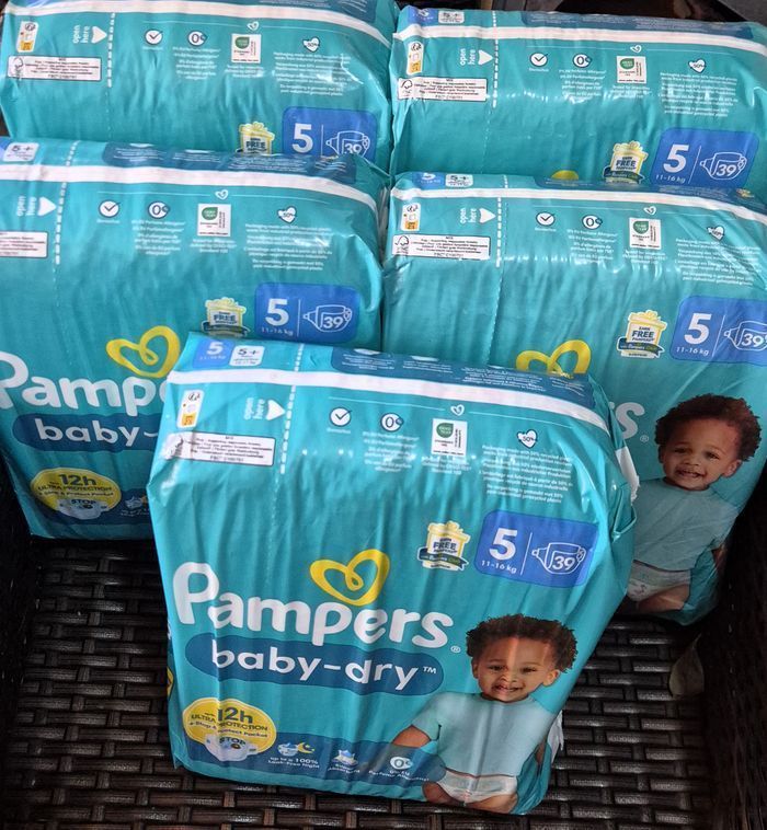 lot de 5 paquets pampers baby dry taille 5