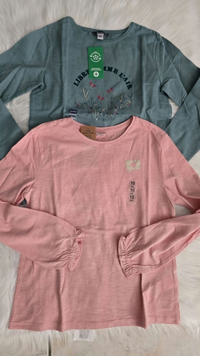 Neufs (non portés) 🏷😍🤩teeshirts ml 10 ans fille 😍🤩 - photo numéro 2