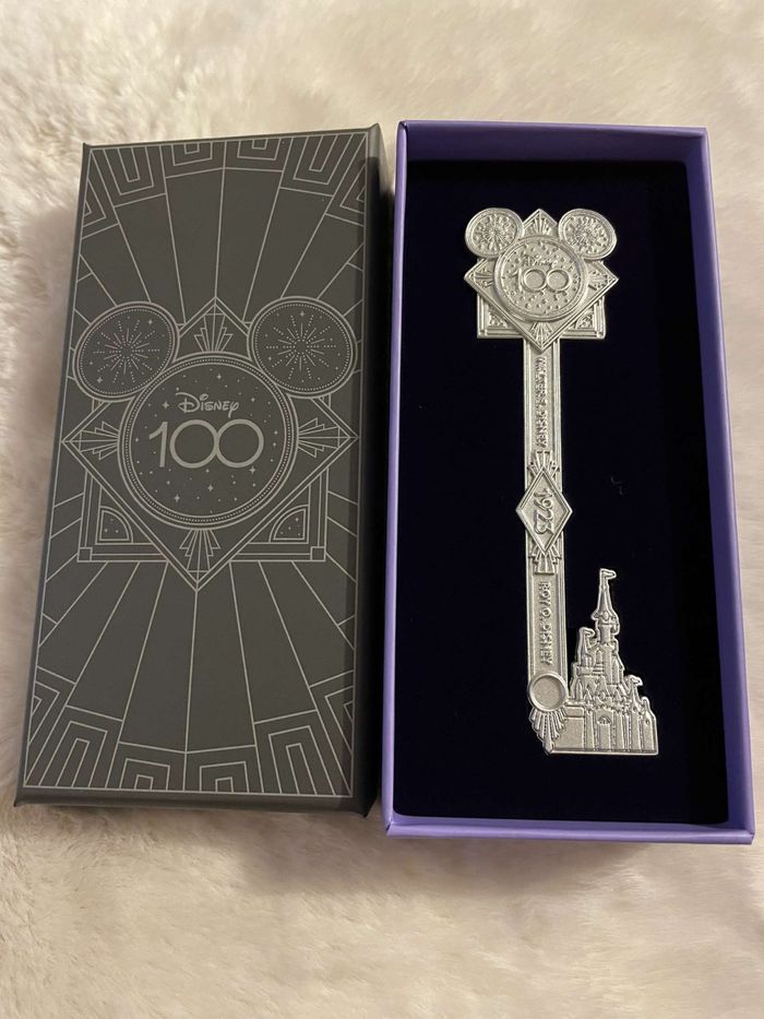 Clé 100 ans de Disney