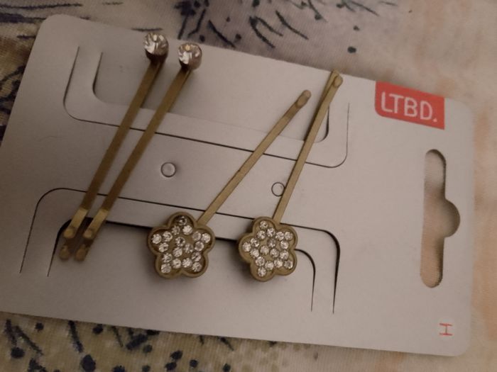 Pince ou barrette - photo numéro 5