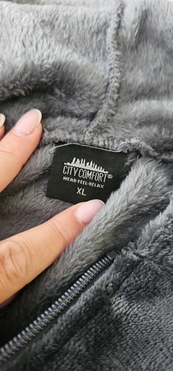 Combinaison pilou pilou XL - photo numéro 3