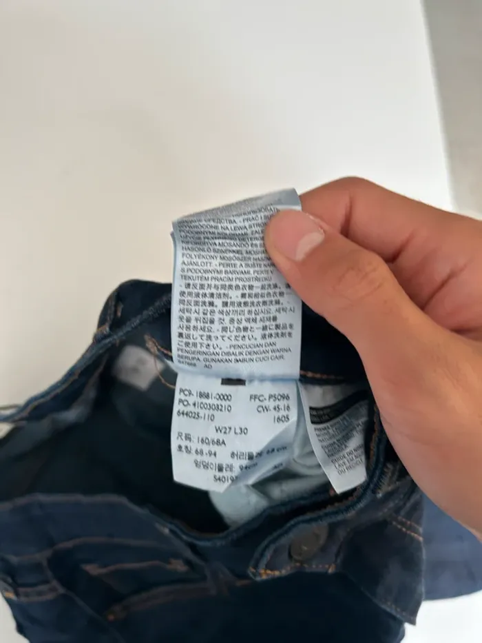 Jean Levi's Femme Marine W27 L30 | 711 Skinny | Taille 38 | Très Bon État | BP293 - photo numéro 7