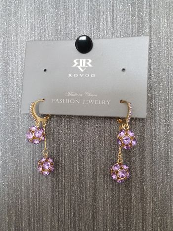 Boucles d'oreilles fantaisie et strass