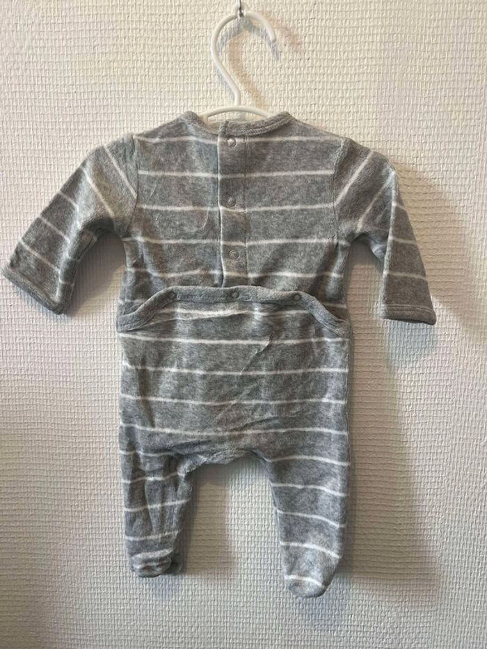 Pyjama 3 mois en Très bonne état - photo numéro 3