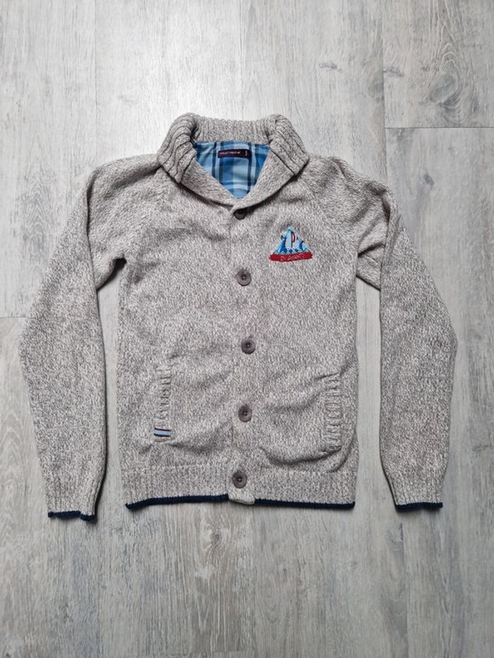 Gilet neuf boutonné Sergent Major 10 ans contient de la laine