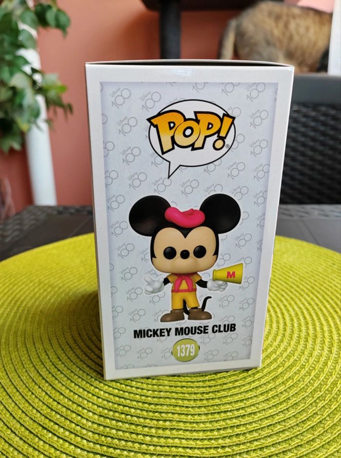 Figurine - Funko Pop Disney Mickey Mouse, Disney 100 n°1379 - photo numéro 2