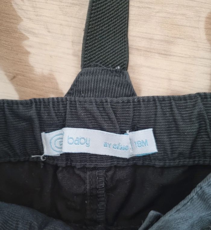 Pantalon à bretelles taille 18 mois - photo numéro 3